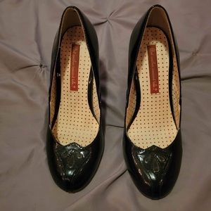 B.A.I.T. (But Another Innocent Tale) Black 4” Heels